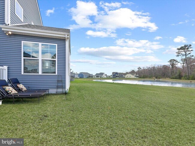 Building Photo - 26300 Tributary Blvd