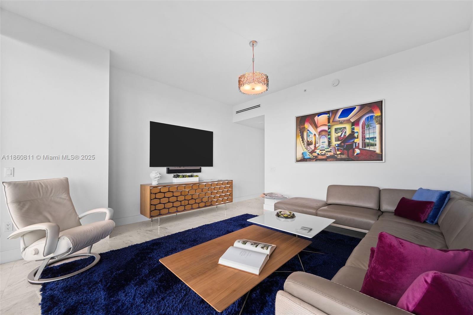 Building Photo - 10295 Collins Ave