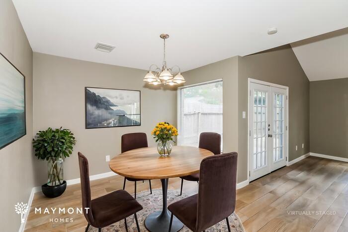 Building Photo - 15907 Red Willow Dr