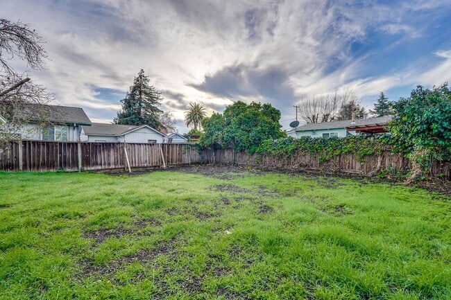 Building Photo - Completely Remodeled 2-Bedroom Home with Large Backyard in Sunnyvale