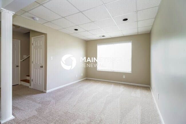Building Photo - 3 Bedroom Pet-Friendly Home in Mount Washi...
