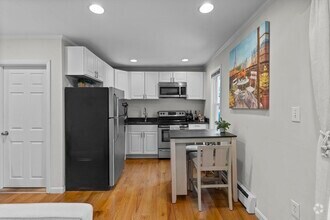 Building Photo - 7 Burrill Pl