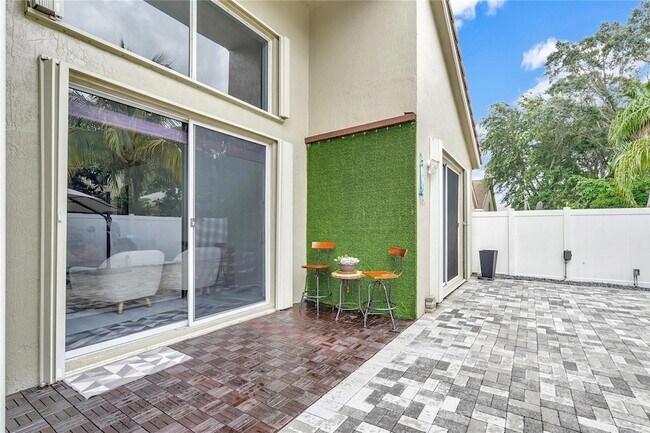 Building Photo - 6386 NW 78th Pl
