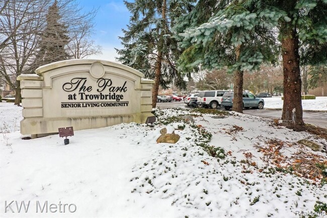 Building Photo - 24111 Civic Center Dr