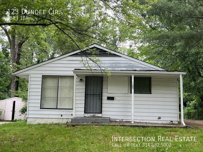 Primary Photo - 123 Dundee Cir