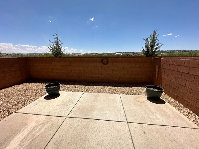 Building Photo - Pet Friendly!!! Beautiful Woodland Estates...