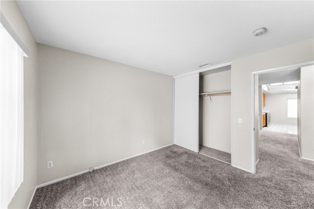 Building Photo - 37299 Jerome Ln