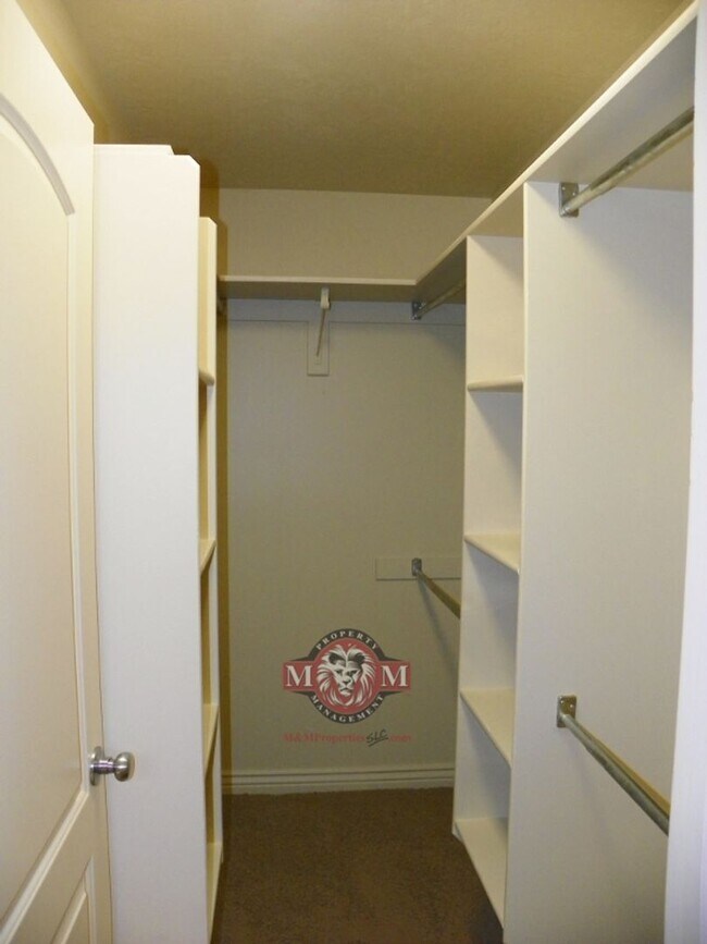 Building Photo - 3 Bed 2 Bath Home in a Quiet Herriman Neighborhood.