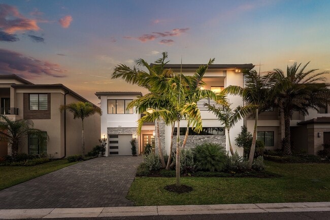 Building Photo - 8561 Crystal Downs Ave