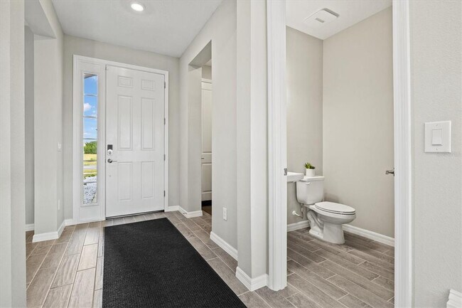 Building Photo - 9312 Tequila Sunrise Dr