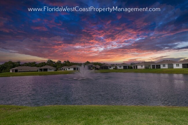 Building Photo - COOL COASTAL 4 BED/2 BATH HOME! PALISADES LAKEWOOD RANCH! COMMUNITY POOL/FITNESS ROOM!