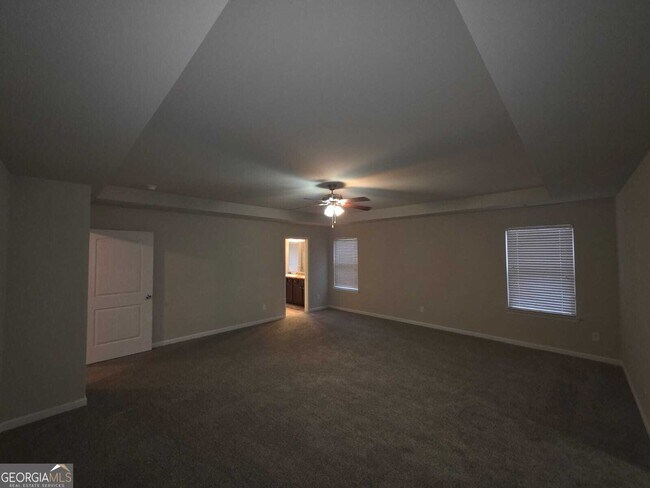 Building Photo - 180 Parkview Pl Dr