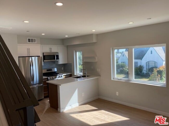 Building Photo - 4937 20th St