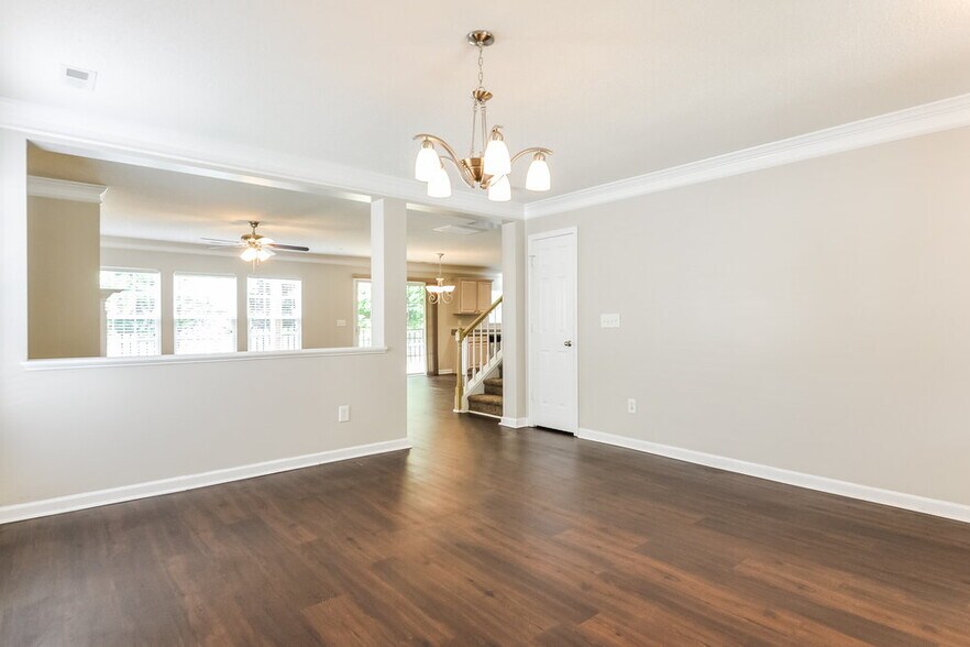 Building Photo - 144 Georgetowne Dr