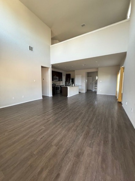 Building Photo - 15235 Selene View