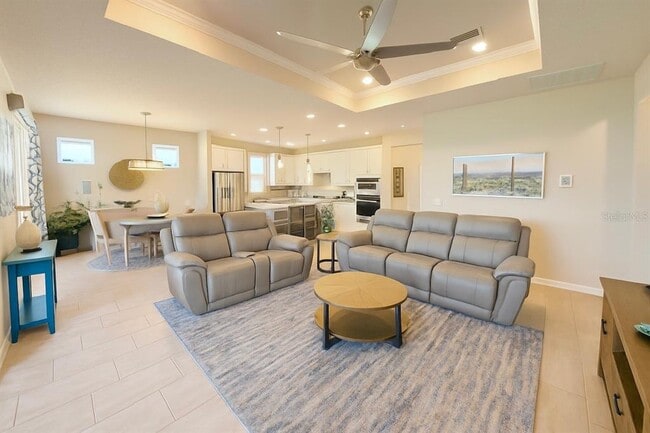 Building Photo - 10237 Coastal Shrs Dr