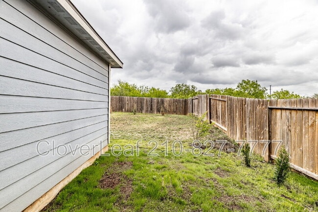 Building Photo - 6223 Lakefront