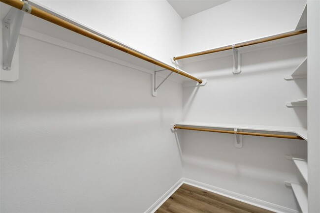 Building Photo - 59 Hidden Meadow Dr