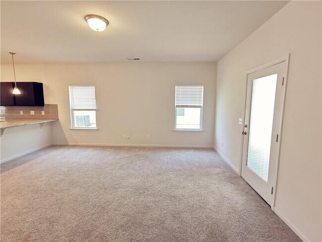 Building Photo - 116 Marion Dr