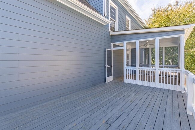 Building Photo - 7303 Rocking Chair Ln