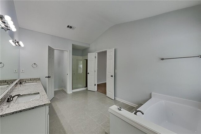 Building Photo - 2926 Cottesford Way SE