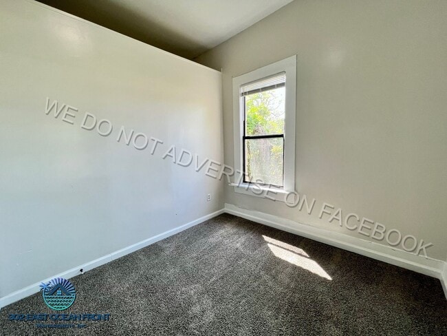 Building Photo - 4 Bedroom Home Ready to Rent!