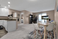 Building Photo - Beautifully Up0dated 1-bedroom, 1-bathroom...