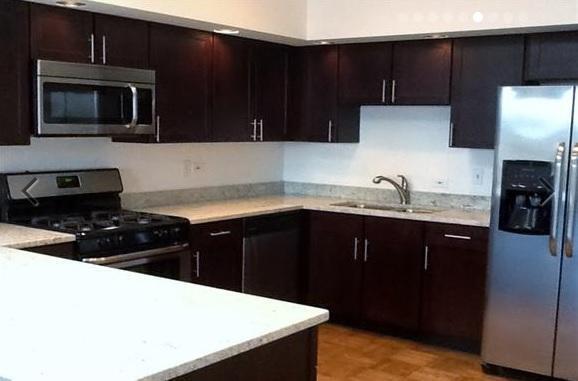 Building Photo - 1509 W Fullerton Ave