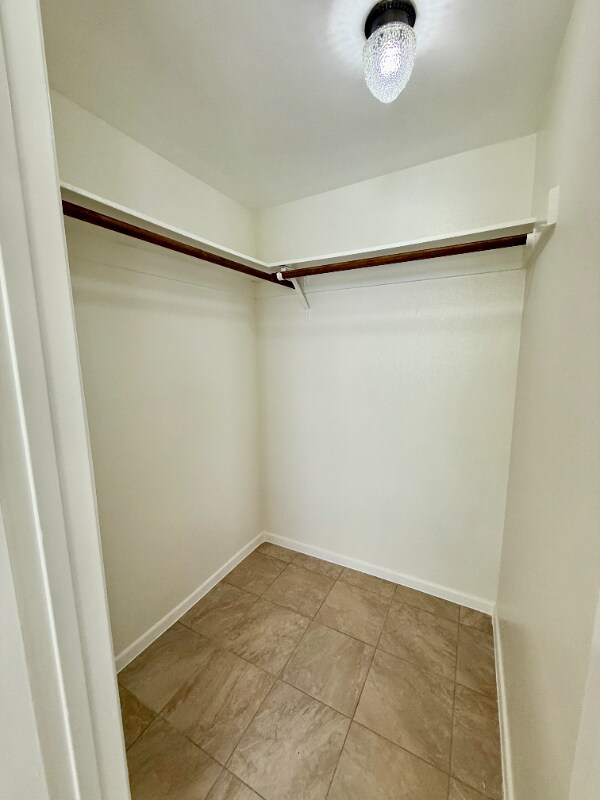 Building Photo - 232 S Pine St