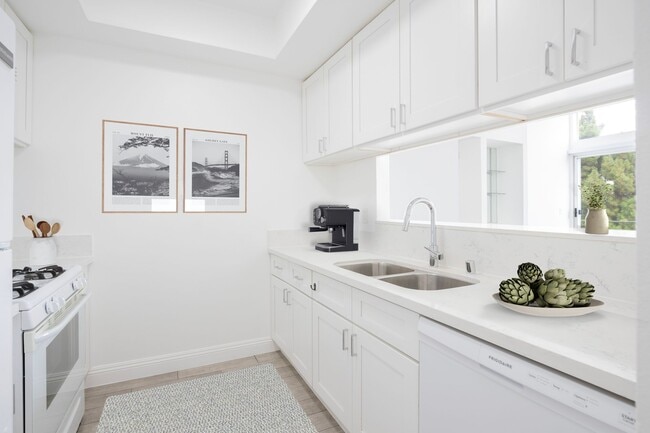 Building Photo - Welcome to 1616 Serrano Ave