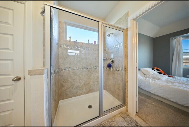 Building Photo - 18106 Alora Springs Trace