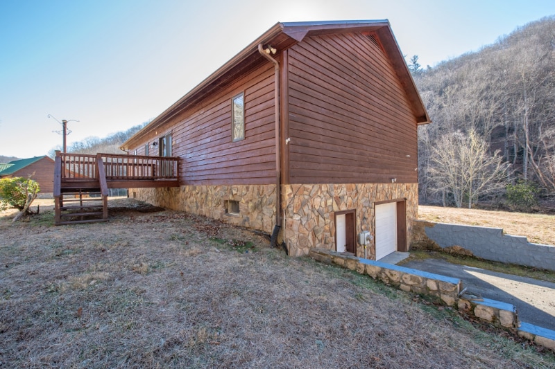 Building Photo - 175 Kevins Creek