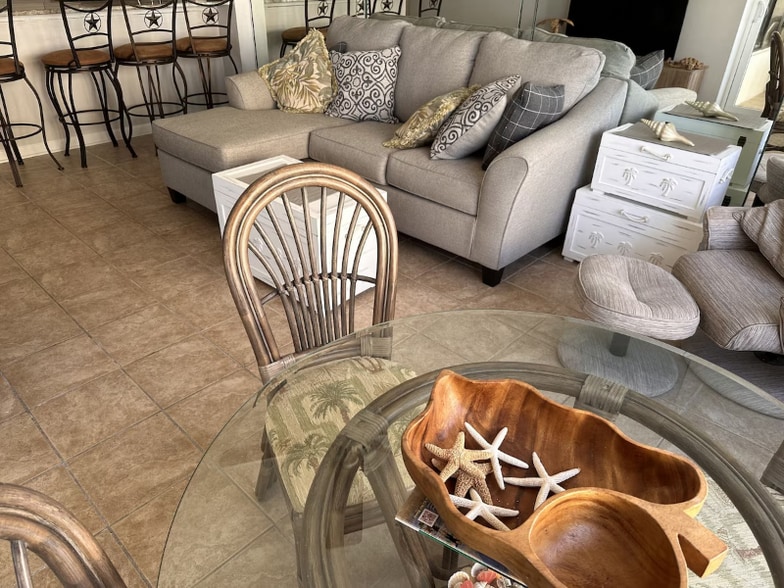 Building Photo - 2615 S Atlantic Ave