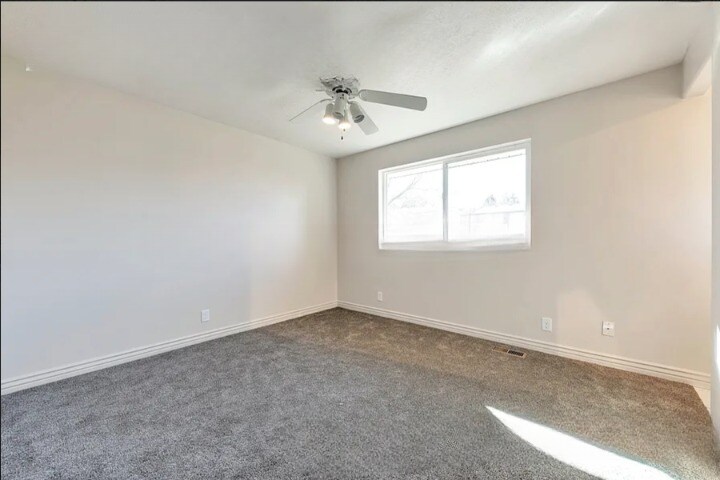 BR 1 - 7007 W Copperhill Dr