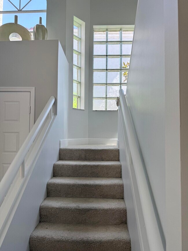 Building Photo - 17691 Tiffany Trace Dr