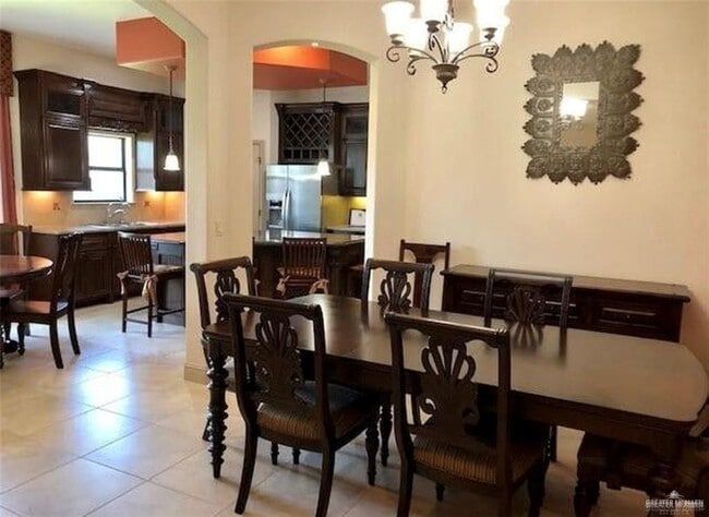 Building Photo - 35 Fairmont Ave