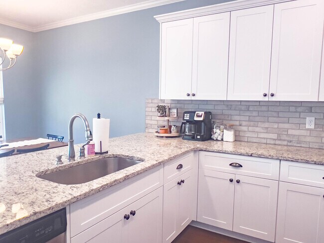 Building Photo - 101 Brighton Landing Dr