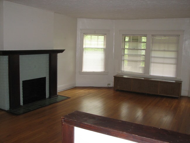 Make K-Property Your New Home! - 2669 Euclid Heights Blvd