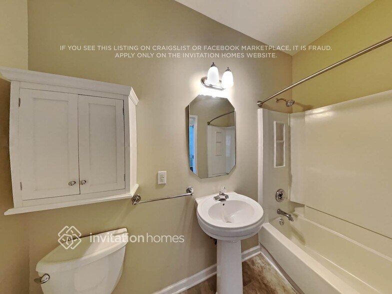 Building Photo - 106 Sandreed Dr