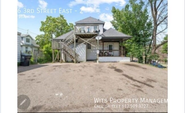 Building Photo - 1056 3rd St E