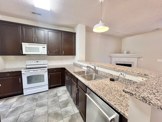 Building Photo - **OFFERING WAIVED APPLICATION FEES & $100 ...