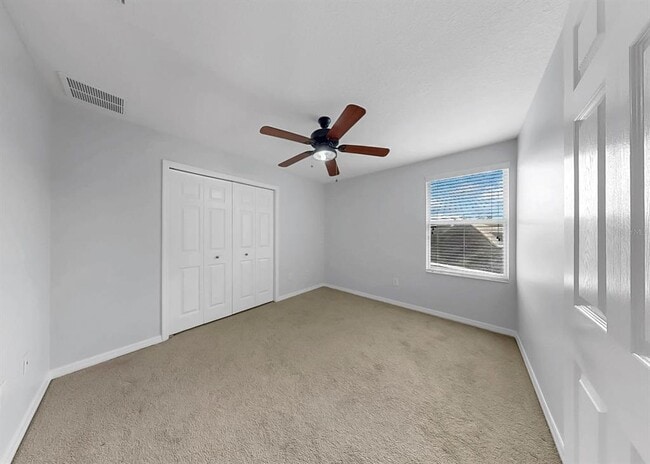 Building Photo - 17423 New Cross Cir