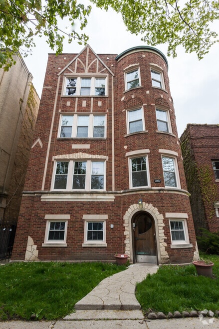 Building Photo - 6149 N Talman Ave