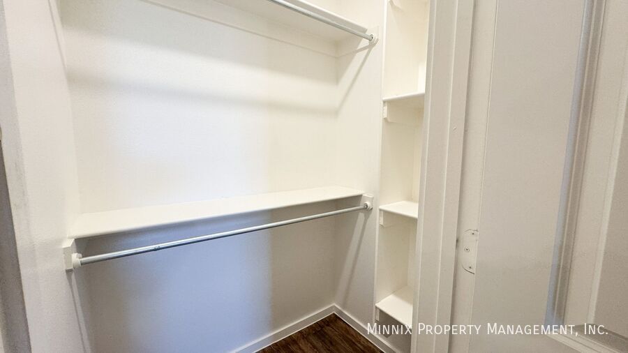 Building Photo - 2101 N Jayton Ave