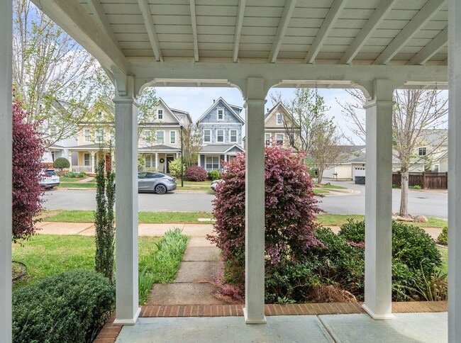 Building Photo - Ideal 3-Bedroom Cottage in Powell Place Pittsboro Available Mid January