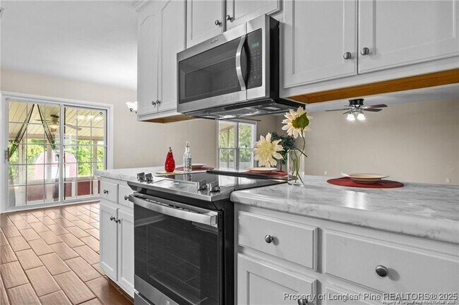 Building Photo - 6750 Weeping Water Run