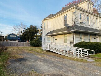 Building Photo - 68 E John St