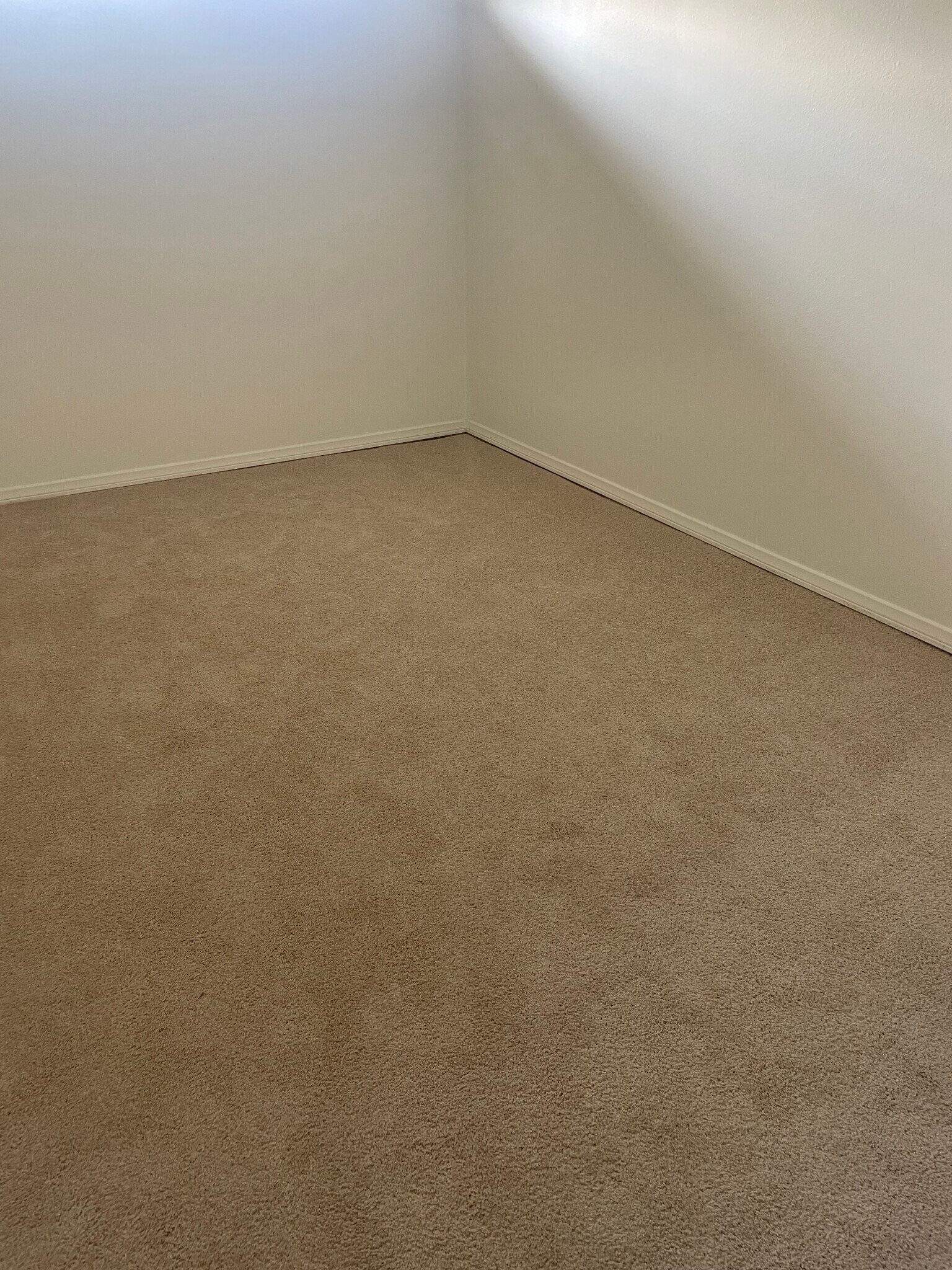 Building Photo - 21285 Shoemaker Ln