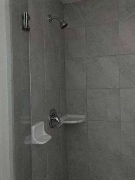 Building Photo - 36 Furness Pl