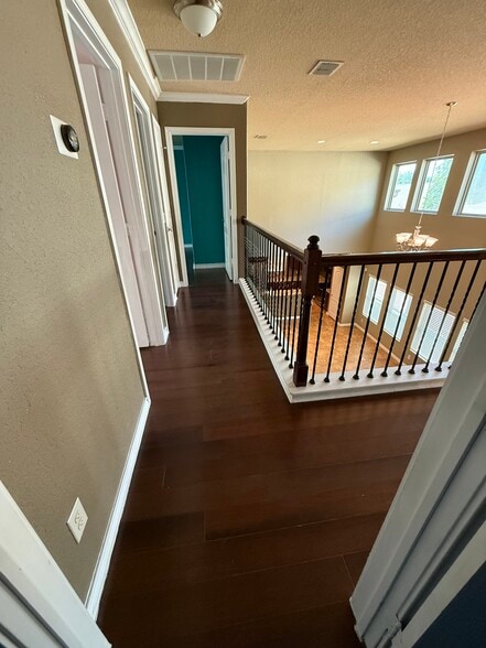 Skywalk wraps around with a Trellis Feel as you can see the downstairs Livingroom - 420 Slippery Rock